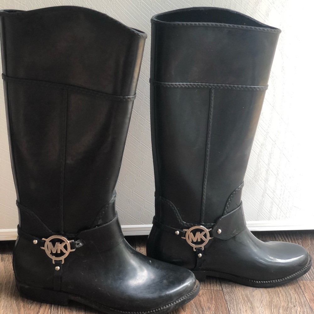 MK rain boots